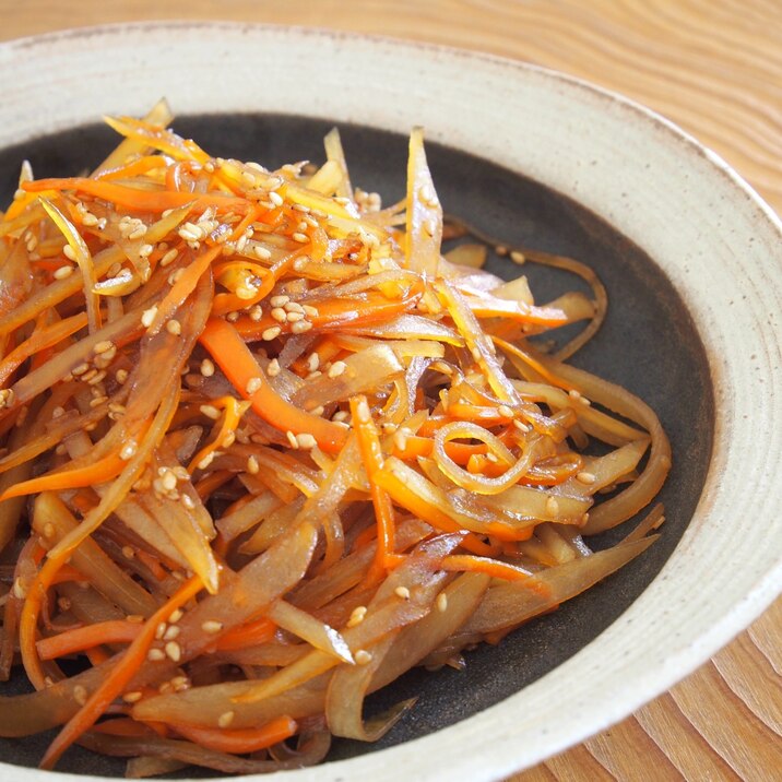 簡単節約お弁当にも!じゃがいもとにんじんのきんぴら